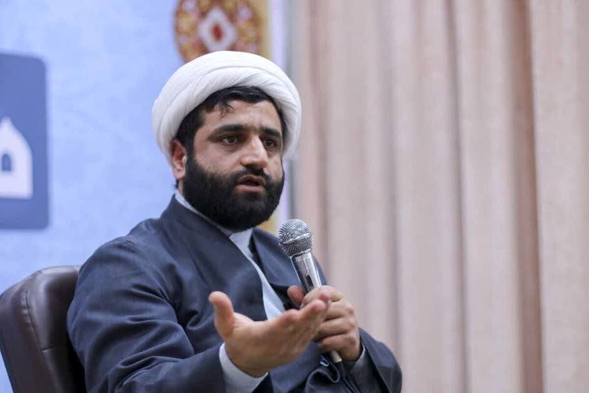 راهکار مدیریت اینترنت از نظر دبیر ستاد فضای مجازی حوزه/ اینترنت را به مشروع و غیرمشروع تقسیم کنیم و پهنای باند اینترنت غیرمشروع را گران تا 1 میلیارد گران کنیم!