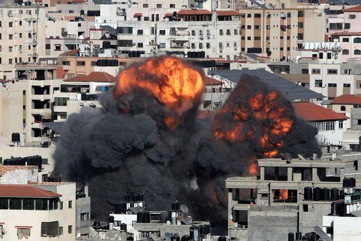 اسرائیل منازل 9 نفر از فرماندهان حماس را بمباران کرد