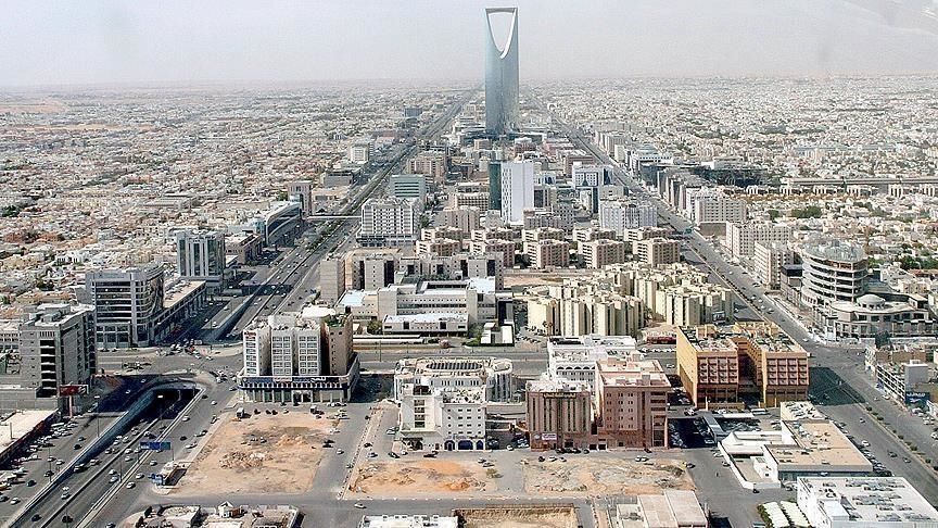 رشد اقتصادی عربستان زیر ذره‌بین / ما می‌توانیم از موفقیت آل سعود کپی کنیم؟
