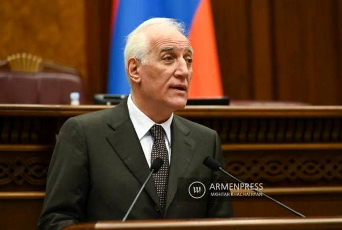 استقبال جالب رئیس جمهور ارمنستان از سفیر جدید ایران به زبان فارسی
