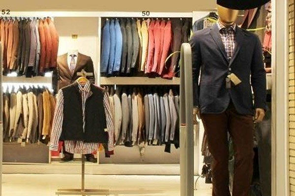 پشت پرده تخفیف های 70 درصدی پوشاک خارجی در بازار ایران