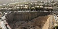 گود برج میلاد در وضعیت قرمز +تصاویر