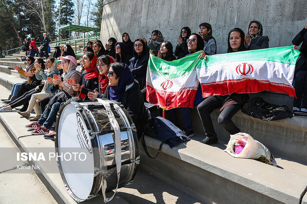 تیم ملی فوتبال زنان ایران و بلاروس