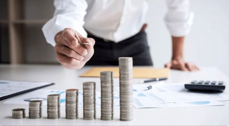 شش گام تا رسیدن به اطمینان و امنیت مالی | پول در خدمت شماست اگر... | فشار مالی از کدام نقطه به شما وارد می‌شود؟