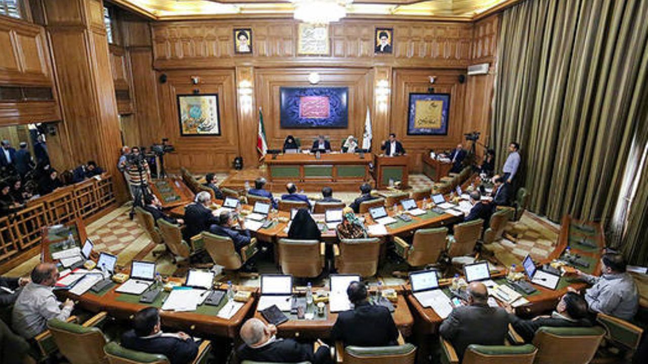 چه کسانی در شورای شهر تهران کرونا گرفته اند 

