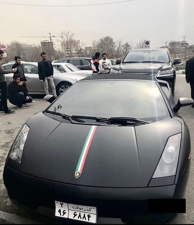 لاکچری بازی با بنز و مک لارن و لامبورگینی خبرساز شد / خودروهای متخلف جاده هراز توقیف شدند + فیلم
