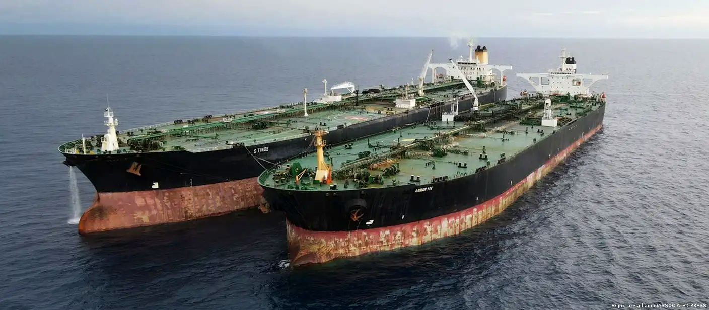 حراج اموال ایران | ندونزی نفت‌کش ایرانی را مصادره و به مزایده گذاشت