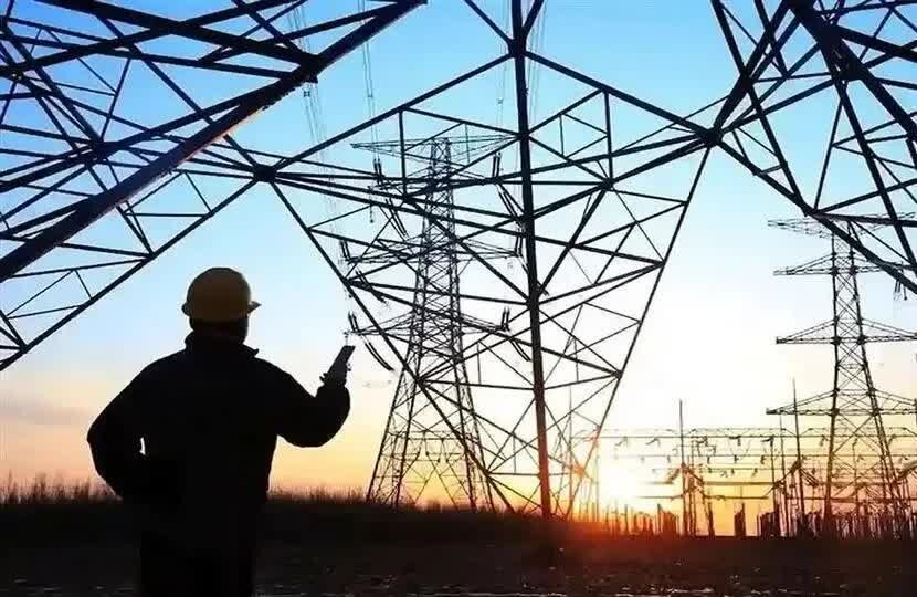 تصویر دوگانه «نقشه فقر انرژی» در ایران | دسترسی خانوارها به انرژی بهتر شده اما... | خاموشی‌ ناشی از مدیریت بار و کمبود تولید به 19.21 دقیقه رسیده است
