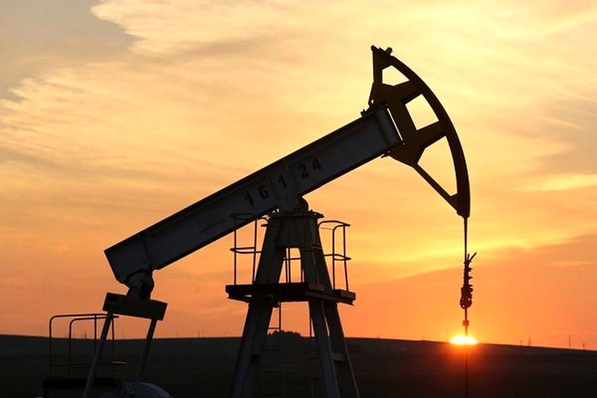 تولید ۶ میلیون بشکه نفت در روز یک دروغ بزرگ است/سهم ایران از تولید گاز در جهان
