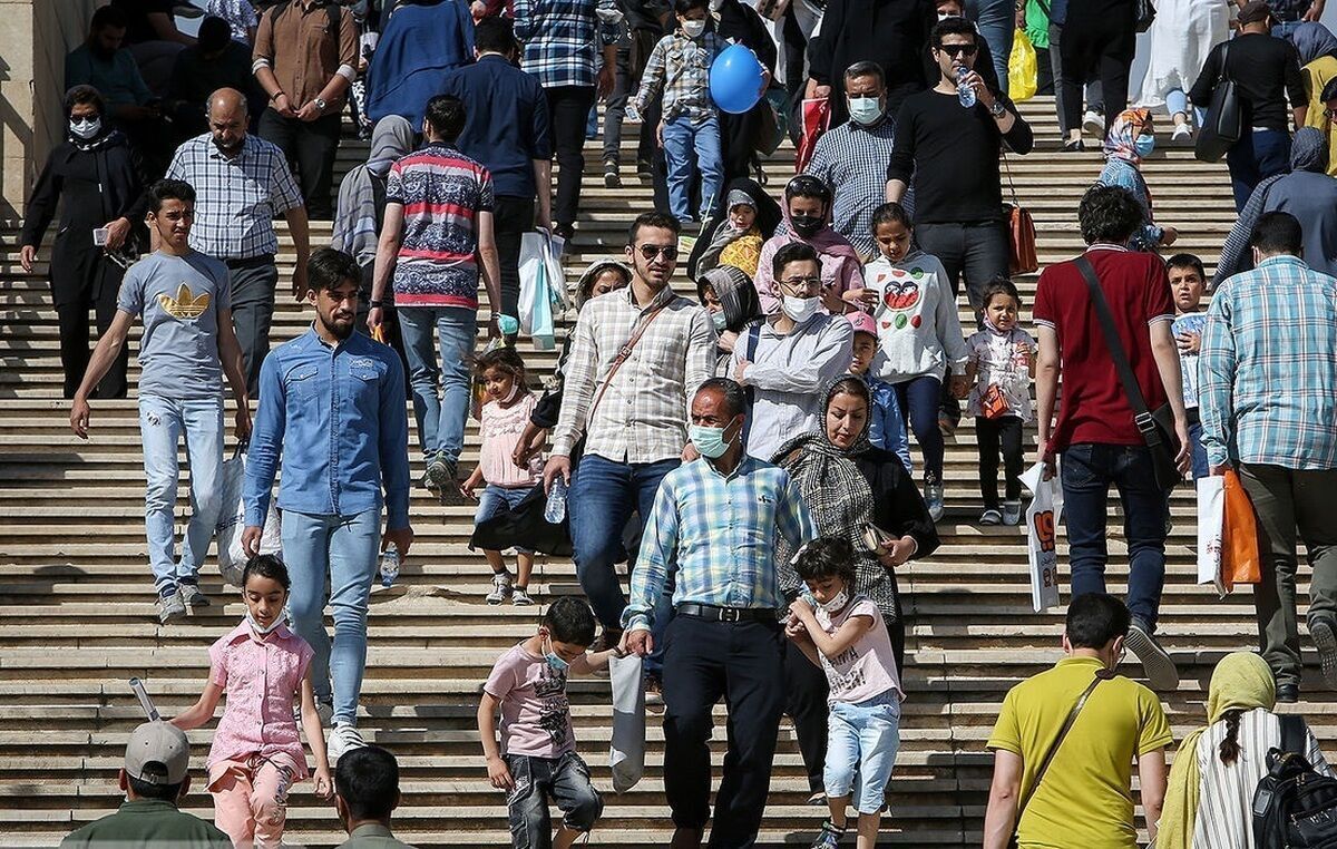طبقه متوسط زیر فشار سنگین تحریمها | فولادگر: دولت هم موانع سرمایهگذاری را رفع کند هم تدابیر حمایتی داشته باشد 2