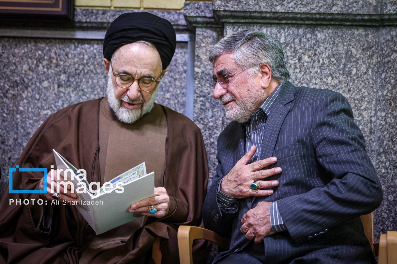 ادای احترام جنتی به سیدمحمد خاتمی +عکس