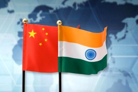 عقب نشینی نظامیان هند و چین از خط مقدم