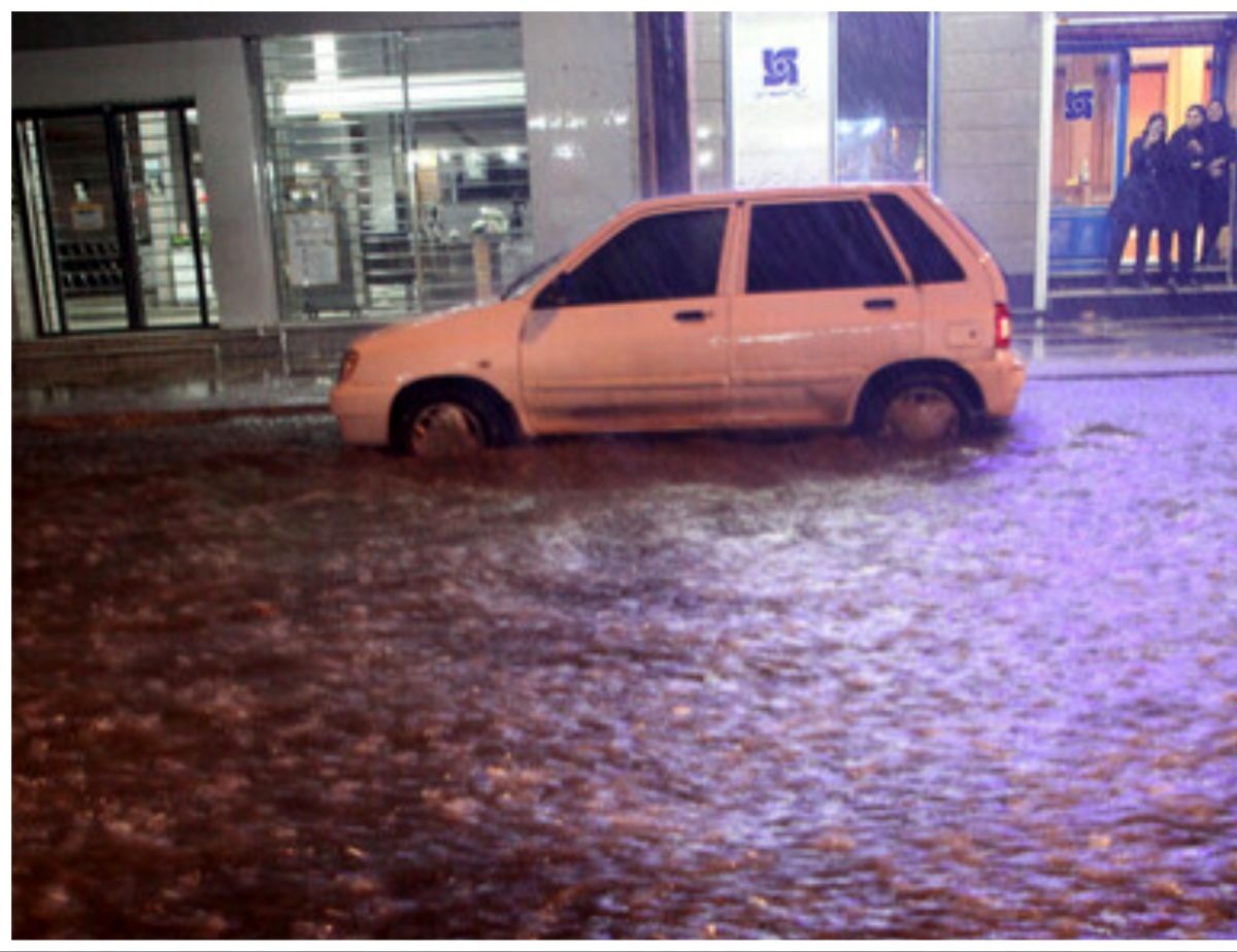 فوری/ بارش شدید باران تمام مقاطع تحصیلی این استان را تعطیل کرد!+ فیلم