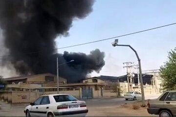 آتش سوزی دوباره در شهرک صنعتی یزد+عکس