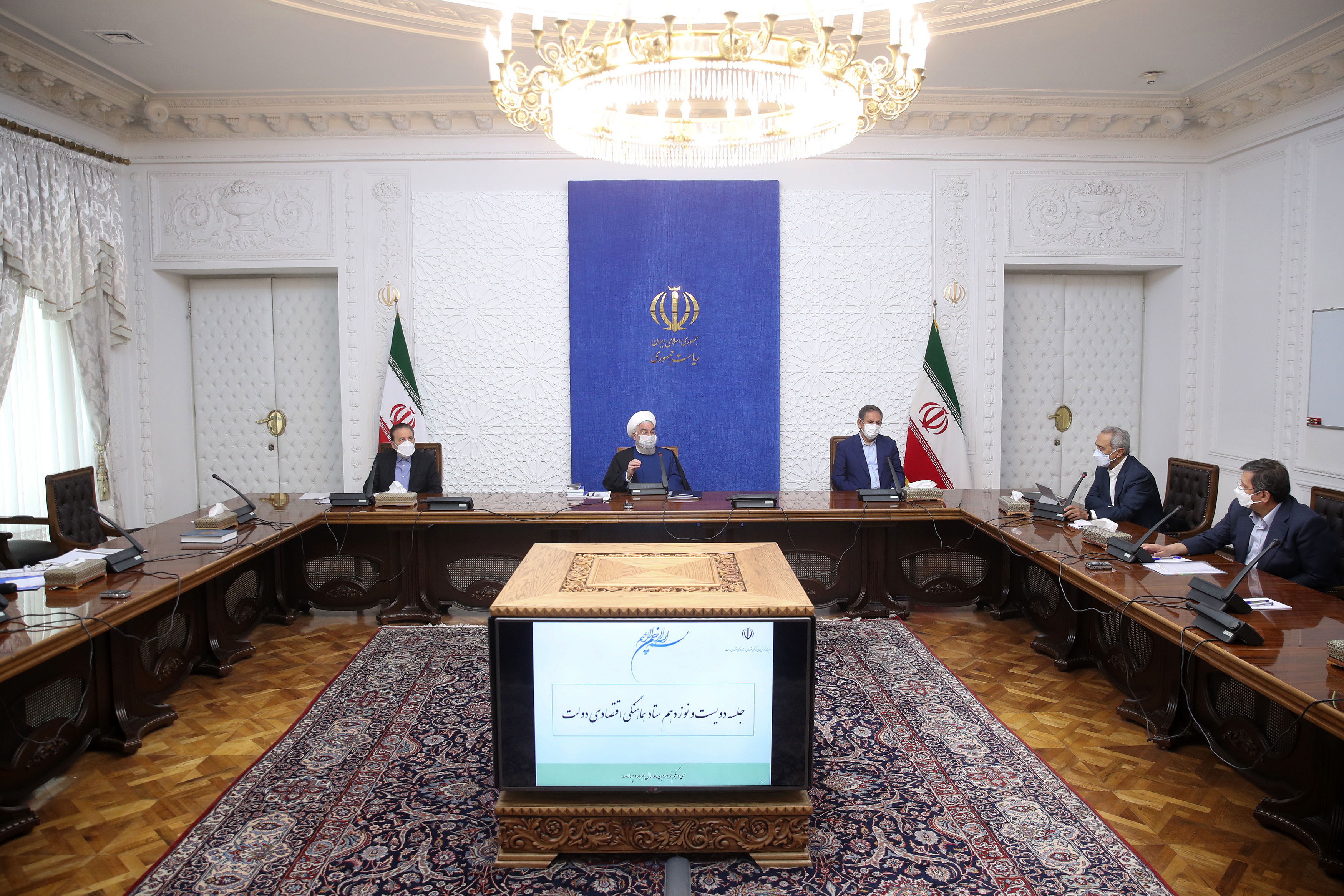 چند درصد مردم فکر می‌کنند با رفتن روحانی وضعیت ایران بهتر می‌شود؟