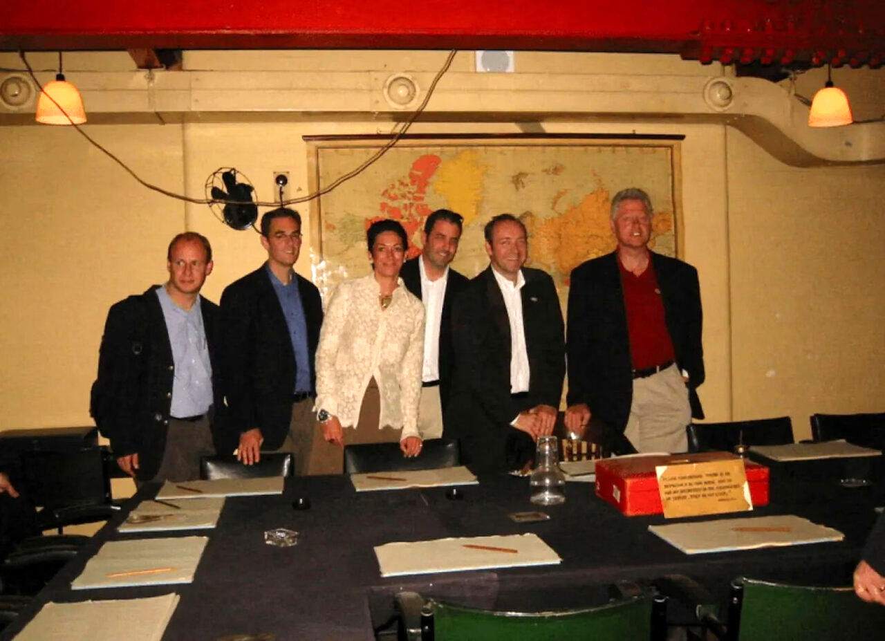 نام کدام سلبریتی‌ها در پرونده اپستین دیده می‌شود؟/ از وودی آلن و مایکل جکسون تا لئوناردو دی‌کاپریو