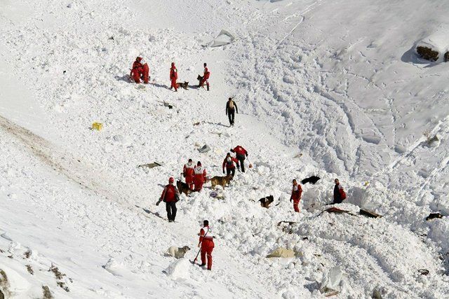 کوهنوردان از صعود به ارتفاعات تهران خودداری کنند!