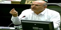 نماینده مجلس: گویا امروز هیچ دیواری کوتاه‌تر از قالیباف در این مملکت نیست/ با تخریب ارکان نظام هیچ سودی عاید کشور نخواهد شد/ بالاخره یک جایی ما باید یک «ایست» بزنیم