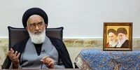 امام جمعه قم: با افرادی که حجابشان با کشف حجاب تفاوتی ندارد هم باید برخورد شود