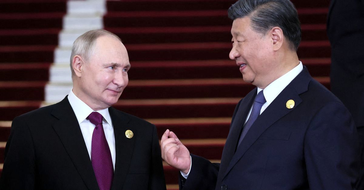 شرکت پوتین در ضیافت رئیس جمهور چین در روزهای سخت خاورمیانه