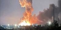 صداوسیما: ستونی از آتش و دود در پشت بازار ماهی‌فروشان بندرعباس / محل دکل‌های مخابراتی شرق هرمزگان مجددا مورد اصابت قرار گرفته است