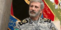 فرمانده کل ارتش: مردم مطمئن باشند تا آخرین قطره خون پای کار هستیم/ قدرت ایمان می‌تواند دشمن را چنان دچار آشفتگی کند که به اشتباه، هواپیما‌های خودی را هدف قرار دهد
