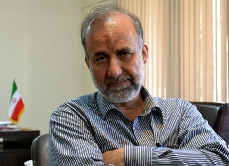 بیادی: چپ و راست از احمدی نژاد خوف دارند/ اصولگرایان به نخست‌وزیری فکر می‌کنند تا از شر انتخابات خلاص شوند