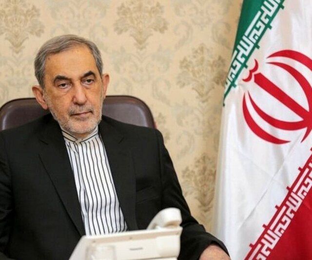 ولایتی: دشمن دربرآورد قدرت نظامی ایران دچار خطایی فاحش شد / امروز اعتراف می‌کنند که طرح‌های چند دهه‌ای آنان نقش بر آب شده است