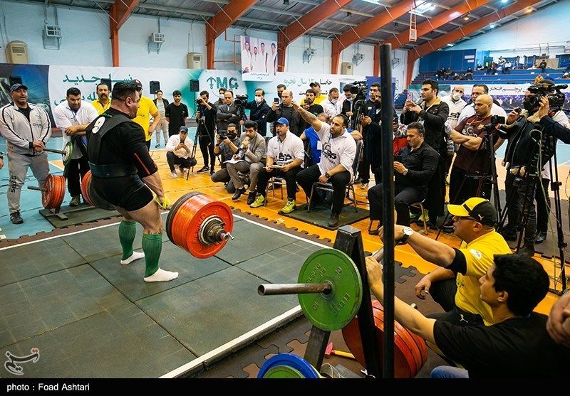 عزت‌پور قوی‌ترین مرد ایران شد