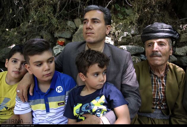 جشنواره توت فرنگی روستای شیان