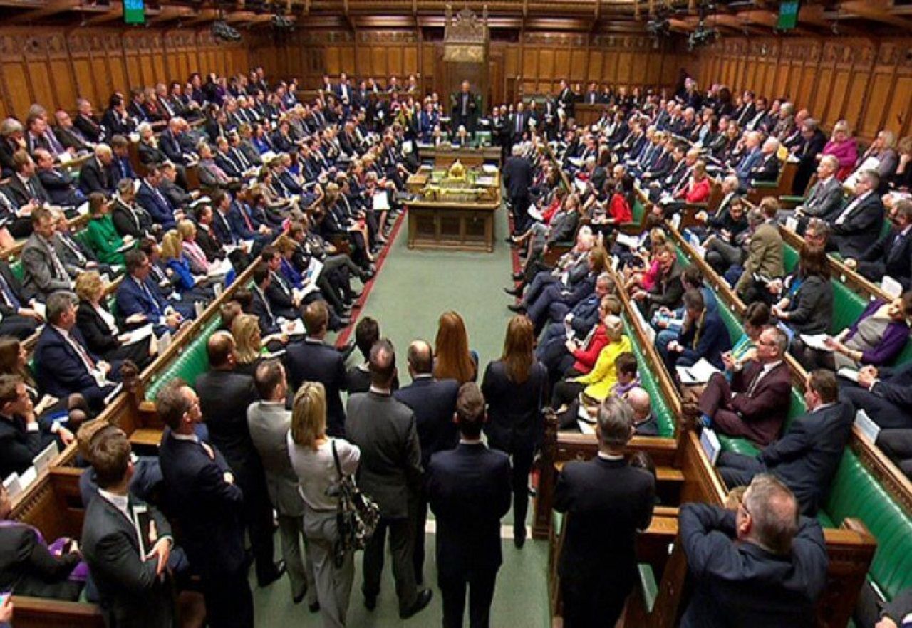 جنجال تازه در پارلمان انگلیس/  نمایندگان صحن را ترک کردند/ ماجرا چه بود؟