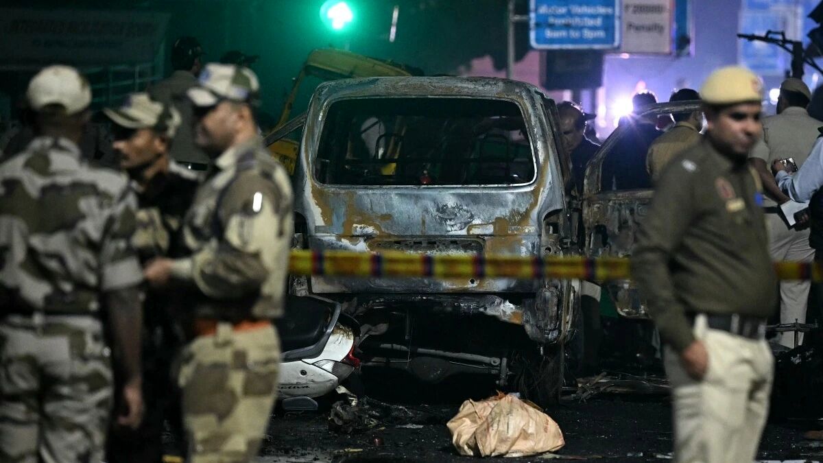 دهلی‌نو به حالت آماده باش درآمد