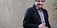 دوبلور مشهور در بیمارستان بستری شد