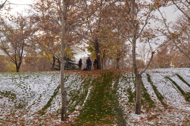 برف و سرمای پاییزی