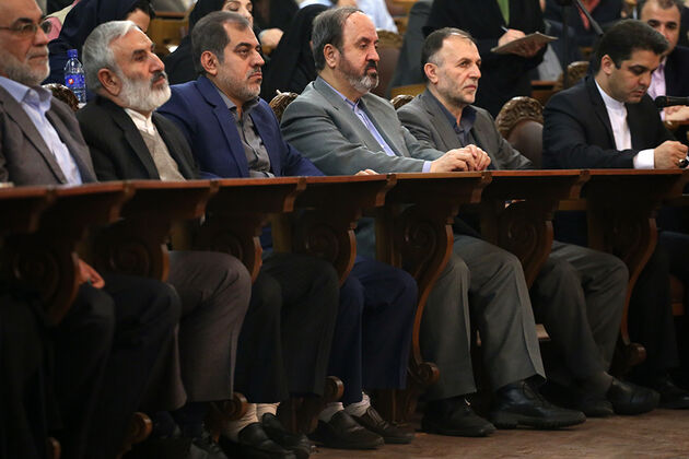 نشست خبری رئیس مجلس شورای اسلامی