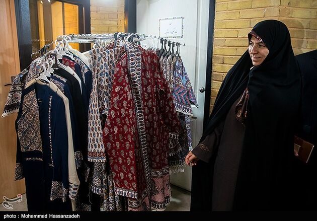نمایشگاه صنایع دستی ویژه همسران سفرا