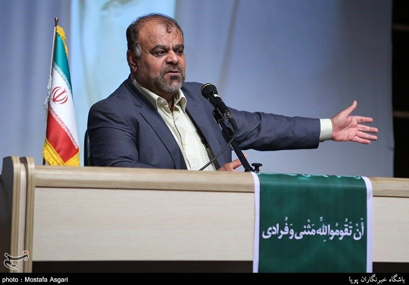 دفاع تمام قد وزیر نفت احمدی نژاد از زنگنه/ در سال های ۹۰ و ۹۱ باوجود تحریم ۳ جانبه ۱۶۰ میلیارد دلار نفت فروختیم