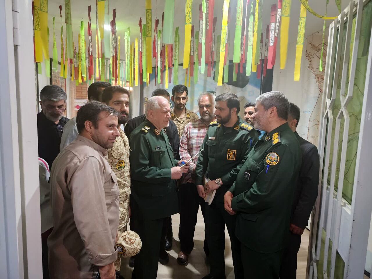 سرلشکر صفوی: ملت ایران در مقابل مستکبران ایستاد و موازنه قدرت را در منطقه تغییر داد / بسیج ستون امنیت کشور است