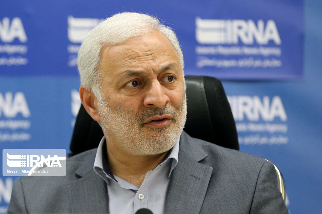 ضرب الاجل 60 روزه رئیسی به وزارت دادگستری برای «تدوین لایحه جامع ایرانیان خارج از کشور»