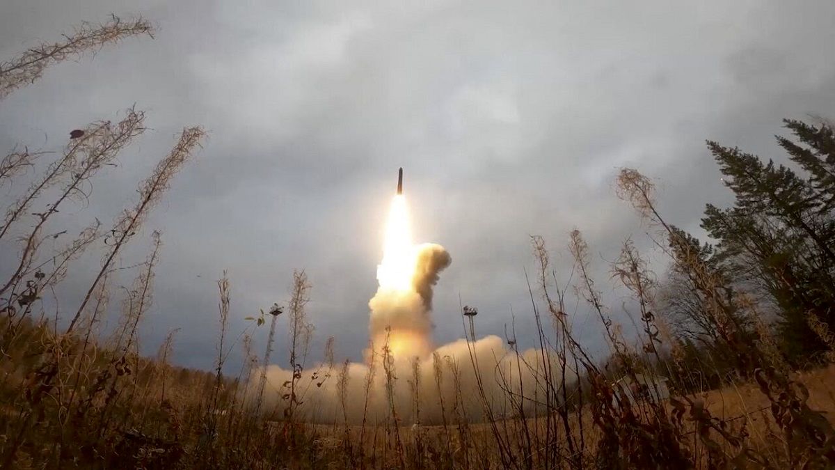 حمله اوکراین به خرسون با 7 موشک/ روسیه: حمله را خنثی کردیم!