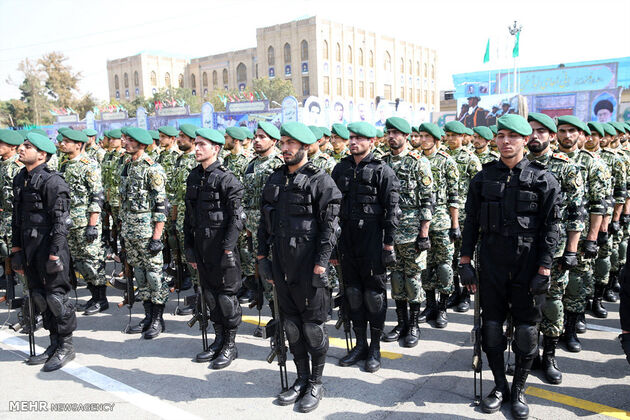 مراسم مشترک دانش‌آموختگی دانشجویان دانشگاه‌های افسری ارتش