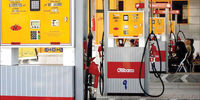سناریوهای دولت رئیسی برای فرار از کسری بنزین