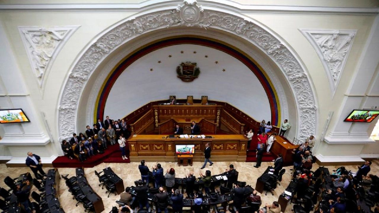 ضرب الاجل 72 ساعته ونزوئلا به رئیس هیئت اروپا