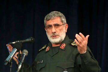 تصویری جدید از سردار قاآنی در امامزاده صالح تجریش