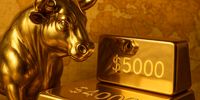 قیمت طلا نفسی تازه میکند؟ | نگاه گاوهای بازار به مرز ۵ هزار دلاری