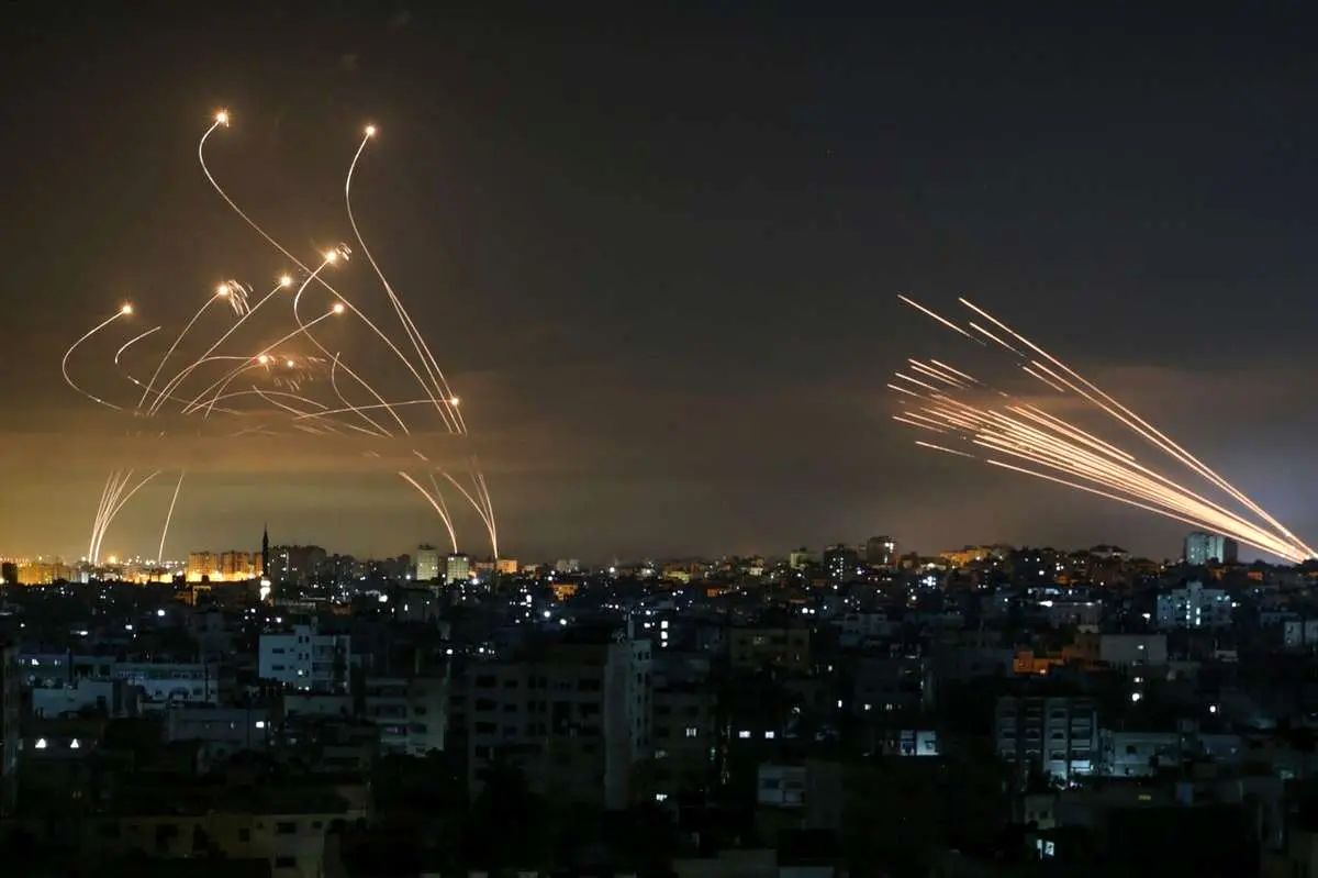 گنبد آهنین اسرائیل هدف حملات موشکی قرار گرفت