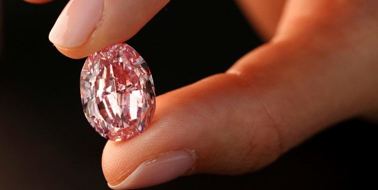 آمریکا بزرگ‌ترین شرکت الماس جهان را تحریم کرد