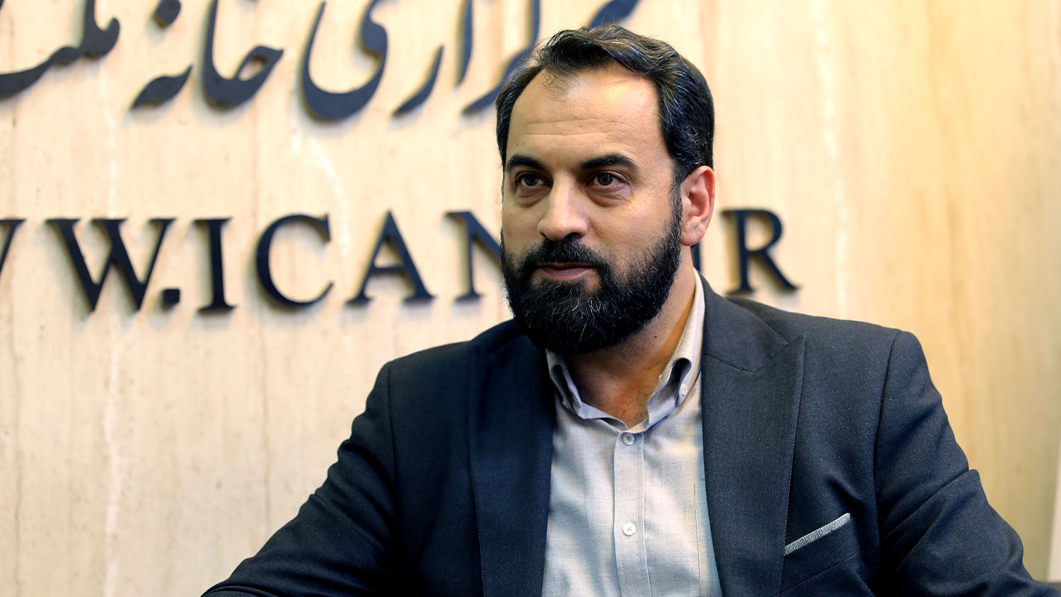 انتقاد یک نماینده از تعطیلات مکرر در کشور / انگار مجموعه تصمیم گیران در دولت رفع همه مشکلات را در تعطیلی می بینند