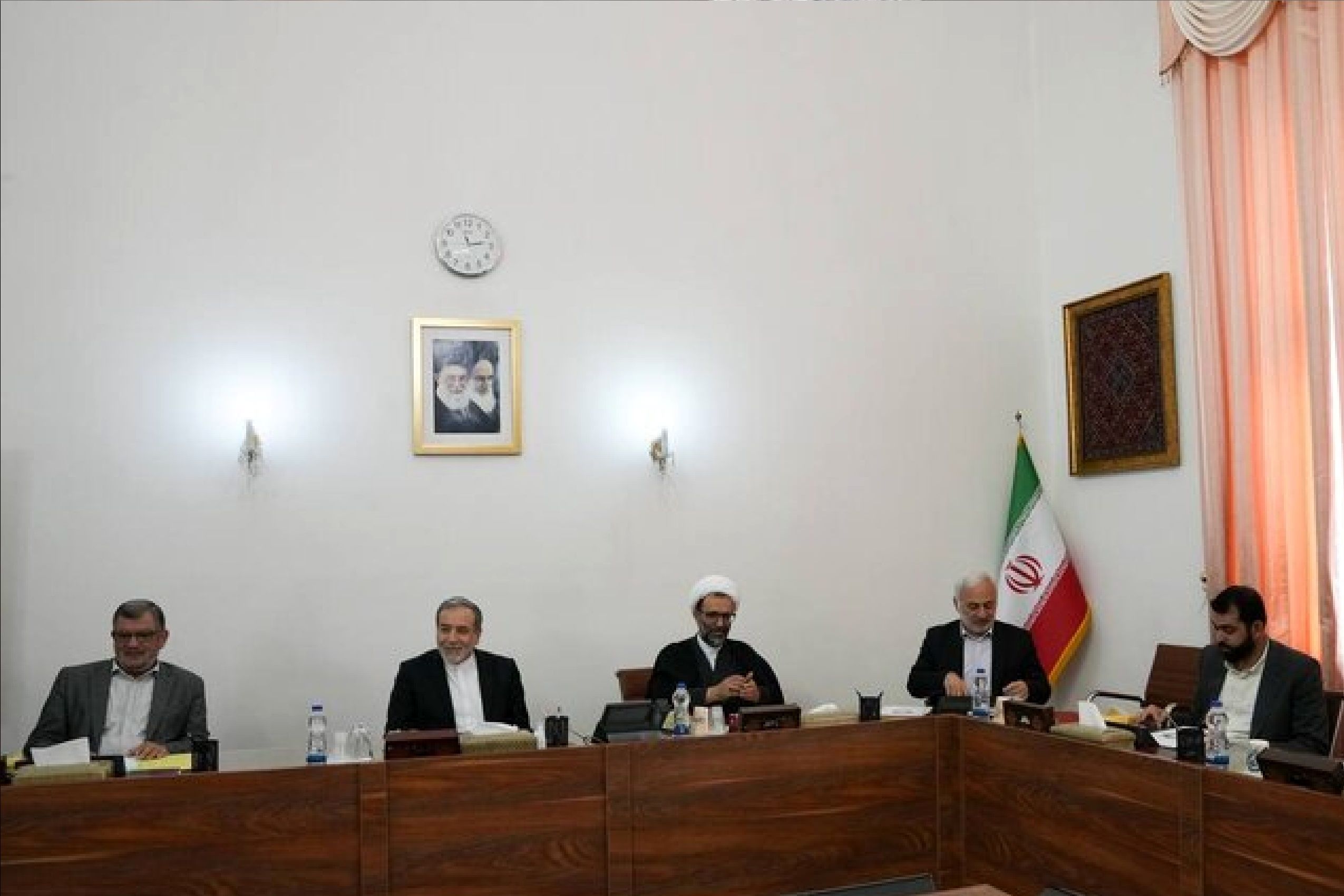 عراقچی: شرایط برای ورود ایرانیان پناهنده به کشور فراهم است