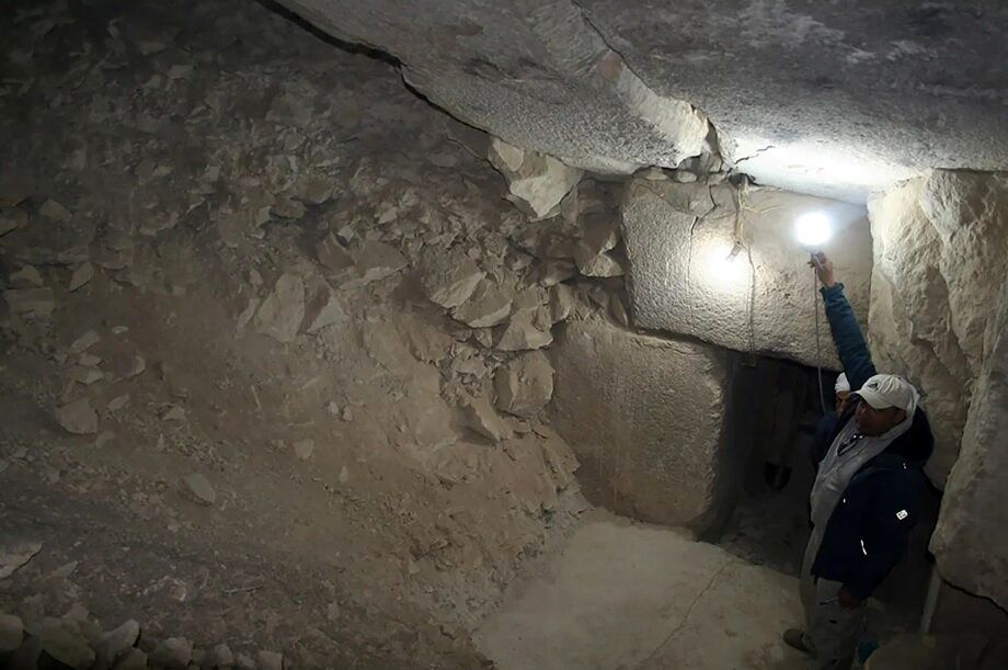 اتاقک هایی 4400 ساله در هرم مصر کشف شدند که به حل معمای ساخت اهرام کمک می‌کنند